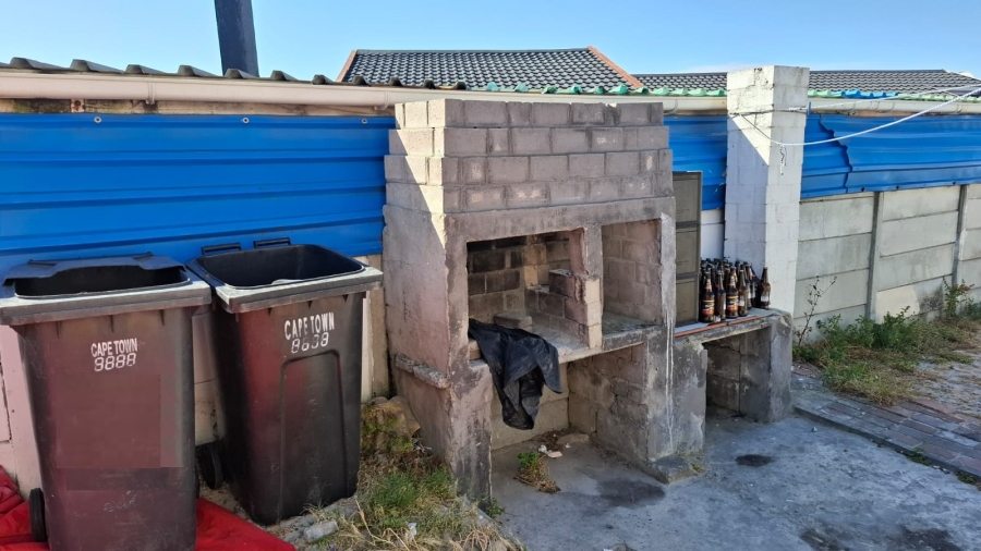 4 Bedroom Property for Sale in Westgate Western Cape